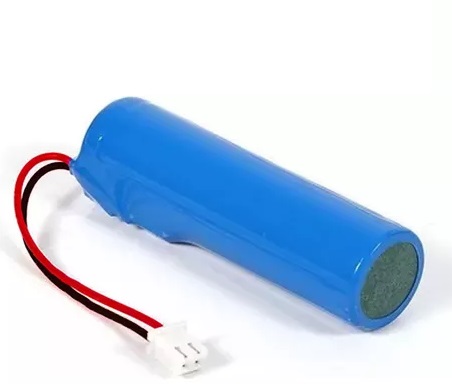 Pila tactica / Bateria 18650 7800 mAh recargable 3.7v con Cable Conector