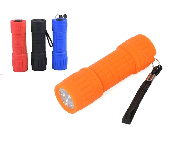 Linterna Plastica de Colores AAA (no incluye pilas)