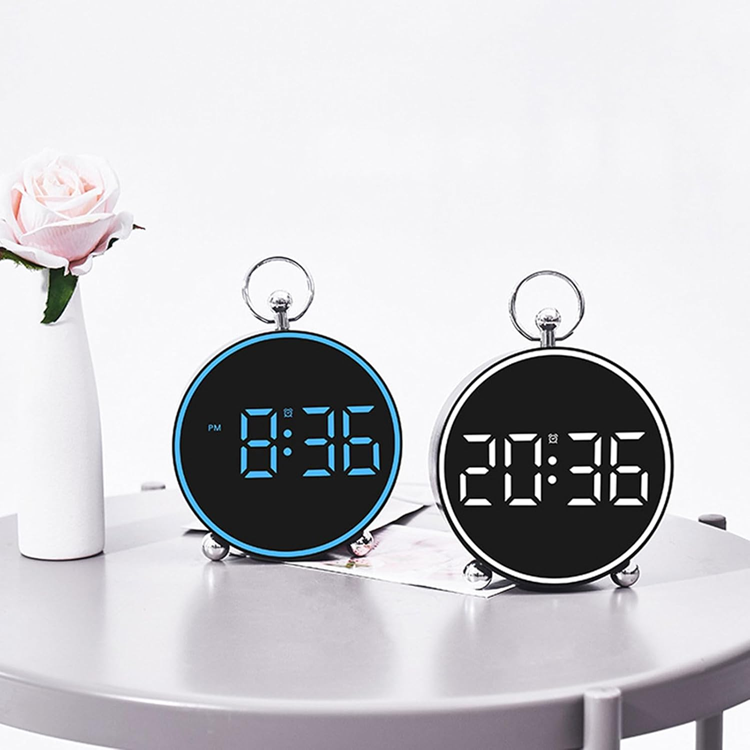 Reloj Digital Usb / Pilas AAA con Calendario y Temperatura (11cm)