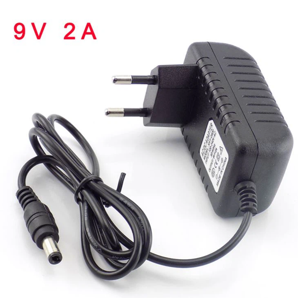 Fuente 9v 2A 3.5*1.35