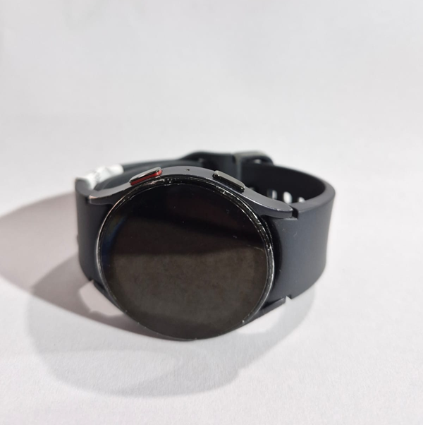 Reloj Pulsera Smartwatch con GPS Samsung Galaxy Watch 5 SM-R910 (usado con cargador) 40mm