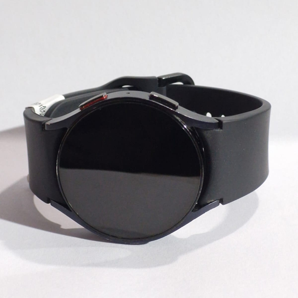 Reloj Pulsera Smartwatch con GPS Samsung Galaxy Watch 6 SM-R930 (usado sin cargador) 40mm