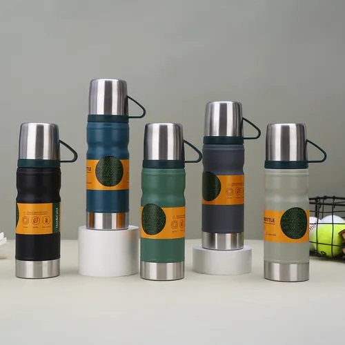 [7892144643921] Termo 680ml Stanley + 3 Tazas Termicas Negro MG-10059